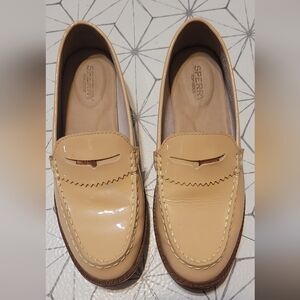 Sperry. Size 7. Penny loafers.